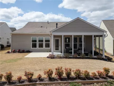 Exterior - 746 Firefly Ct, Griffin, GA 30223 photo 6 of 7