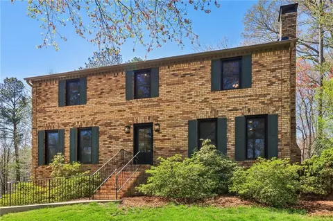 2411 Mitchell Rd NE, Marietta, GA 30062