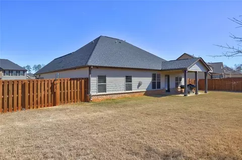 Exterior - 60 Streamside Dr, Covington, GA 30016 photo 5 of 7