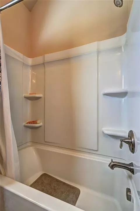 Bath - 60 Streamside Dr, Covington, GA 30016 photo 5 of 7