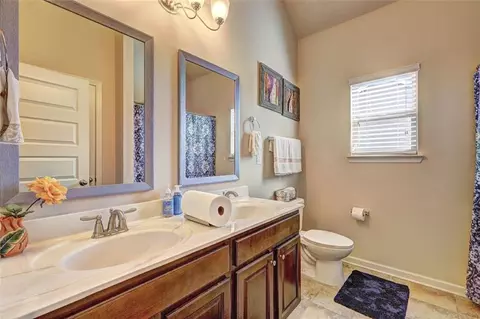 Bath - 60 Streamside Dr, Covington, GA 30016 photo 4 of 7