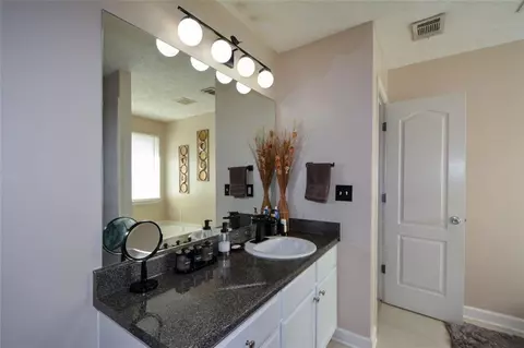 Bath - 1477 Arbor Place Dr, Morrow, GA 30260 photo 3 of 6