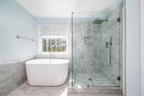 Bath - 3876 Toccoa Falls Dr, Duluth, GA 30097 photo 5 of 5