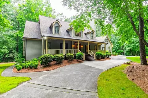 1521 Mcconnell Rd, Grayson, GA 30017