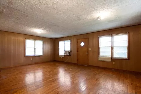 Living - 31 Mill St, Cave Spring, GA 30124 photo 6 of 6