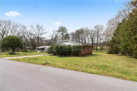 Exterior - 31 Mill St, Cave Spring, GA 30124 photo 5 of 5