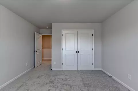 Bedroom - 3173 Lowell Rd, Bethlehem, GA 30620 photo 4 of 16