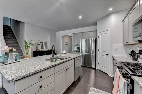 Kitchen - 3173 Lowell Rd, Bethlehem, GA 30620 photo 5 of 7