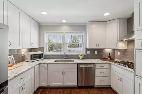 3250 N Embry Cir, Chamblee, GA 30341 photo 15