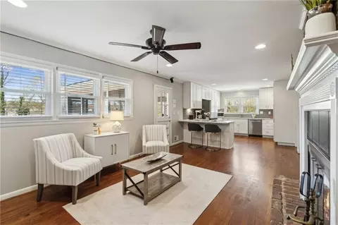 3250 N Embry Cir, Chamblee, GA 30341 photo 17