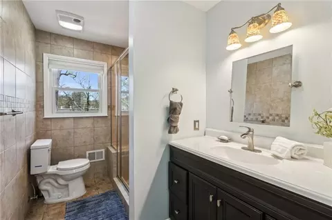 3250 N Embry Cir, Chamblee, GA 30341 photo 20