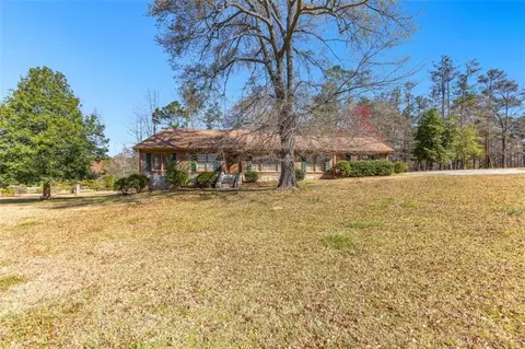 9095 Cedar Grove Rd, Fairburn, GA 30213