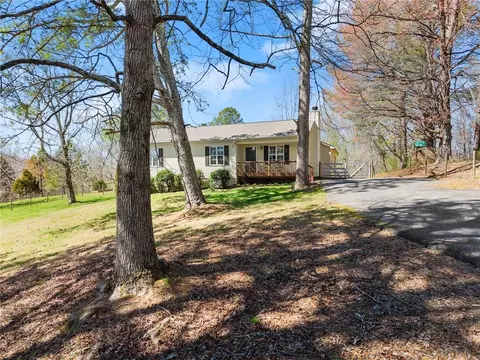 162 Grant Rd W, Dawsonville, GA 30534