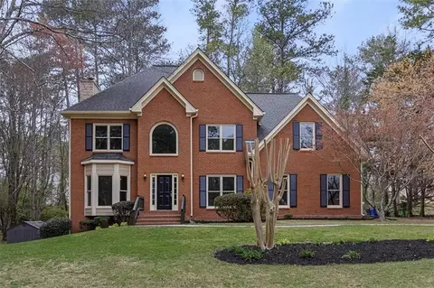 2781 Jen Chris Dr, Snellville, GA 30039