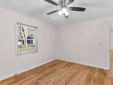 Bedroom - 134 Glen Echo Dr, Jackson, GA 30233 photo 8 of 10
