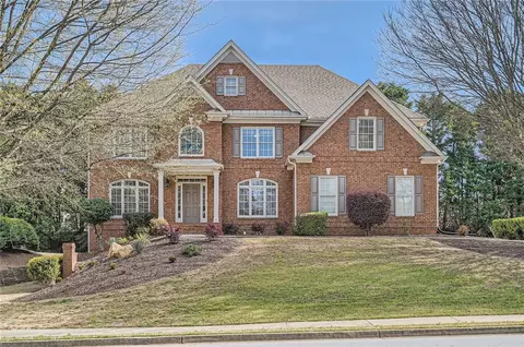 652 Grassmeade Way, Snellville, GA 30078