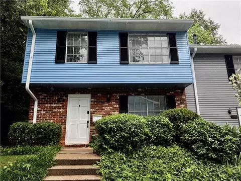 382 Leisure Ct SW, Marietta, GA 30064