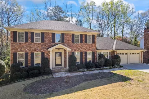 5269 Wyntercreek Dr, Atlanta, GA 30338