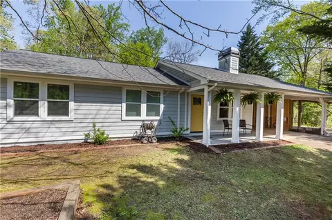 5369 Blue Grass Ln, Sugar Hill, GA 30518