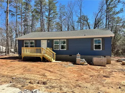 485 Dugdown Rd, Buchanan, GA 30113