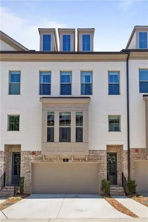 210 Mitchell Ln, Woodstock, GA 30188