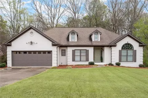 5233 Hayden Farms Dr, Powder Springs, GA 30127