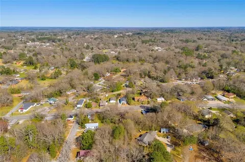View/Area - 445 S Broad St, Toccoa, GA 30577 photo 3 of 3