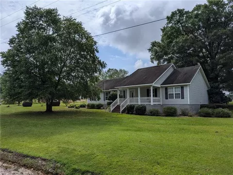 482 Brookfield Turner Church Rd, Enigma, GA 31749