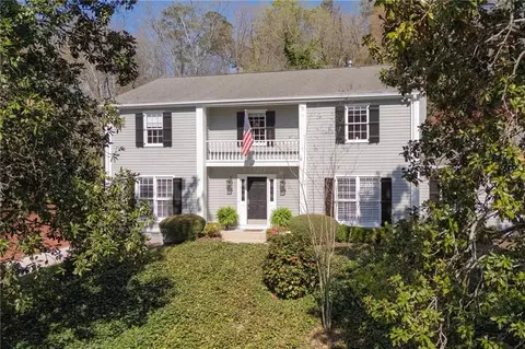 60 Brandon Ridge Dr, Sandy Springs, GA 30328