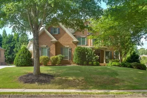 981 Cranbrook Glen Ln, Snellville, GA 30078