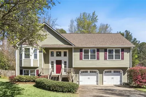 2598 Abbotts Glen Dr NW, Acworth, GA 30101