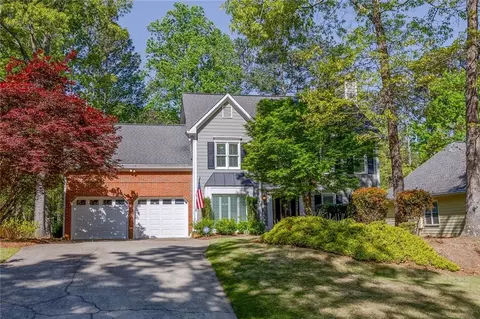 3107 Sandhurst Dr, Woodstock, GA 30189