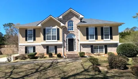 345 Cane Creek Dr, Stockbridge, GA 30281