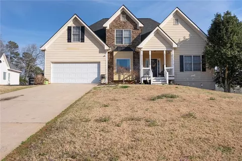 7155 Creek Ridge Dr, Gainesville, GA 30506