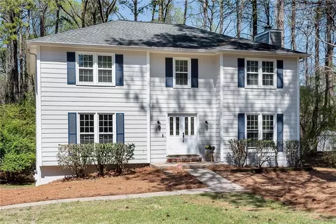 1069 Colony Cir, Marietta, GA 30068