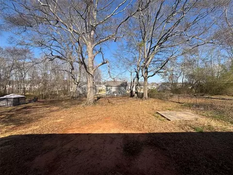 Exterior - 529 Landers St, Monroe, GA 30655 photo 2 of 2