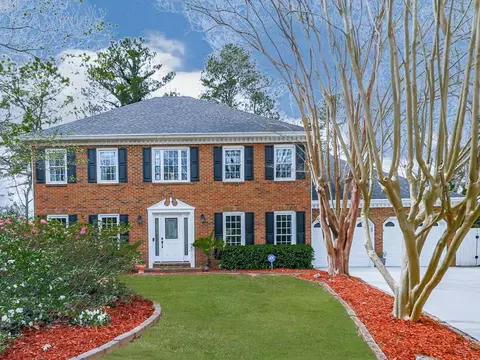 750 Maggie Ct NW, Kennesaw, GA 30144