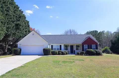 895 Burton Ridge Dr, Loganville, GA 30052