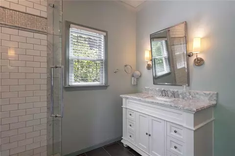 Bath - 320 N Drew Ct, Duluth, GA 30097 photo 5 of 9