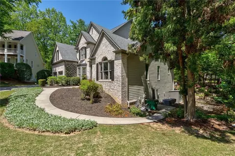 Exterior - 320 N Drew Ct, Duluth, GA 30097 photo 27 of 47