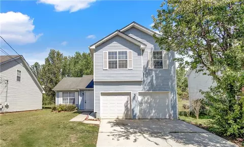 3636 Salem Glen Rd, Lithonia, GA 30038