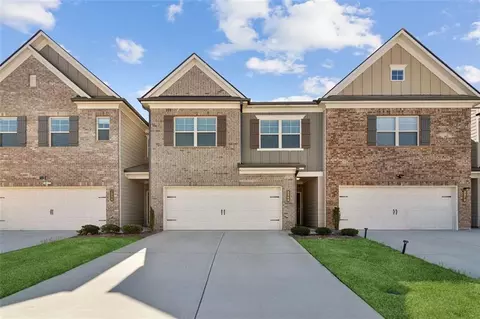 2260 Trelipe Dr, Lawrenceville, GA 30044