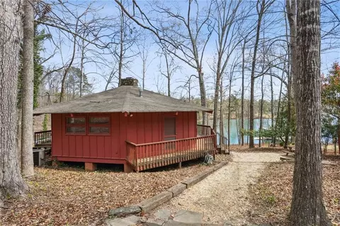 6535 Smith Cove Way, Cumming, GA 30041