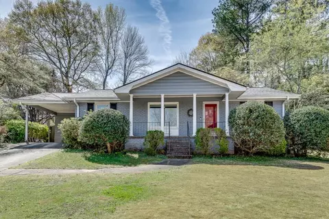 2546 Shetland Dr, Decatur, GA 30033
