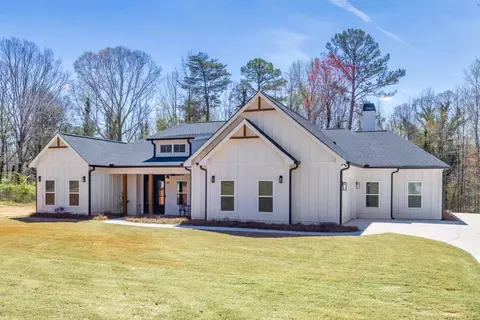 5220 Old Hickory Pl, Gainesville, GA 30506