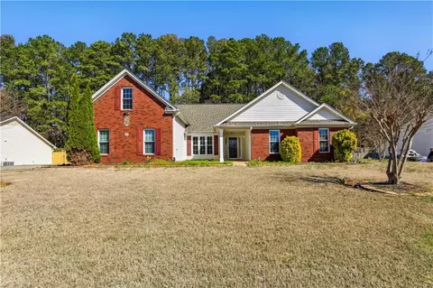 1703 Mission Park Dr, Loganville, GA 30052