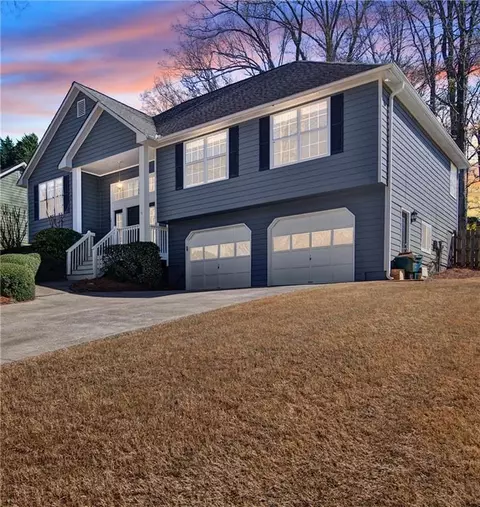 2593 Abbotts Glen Dr NW, Acworth, GA 30101