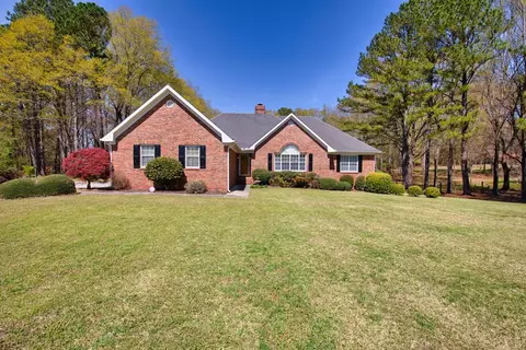 3099 Meadow Trl, Loganville, GA 30052