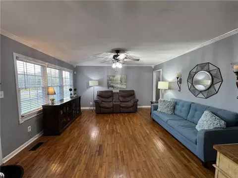 Living - 1031 E Hermitage Rd NE, Rome, GA 30161 photo 2 of 4