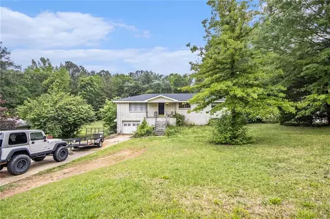 8600 Andy Mountain Ct, Villa Rica, GA 30180